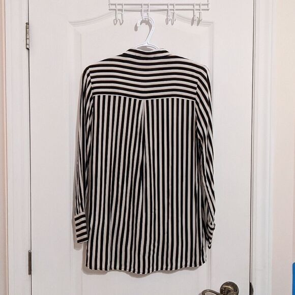 SOYA CONCEPT black and white striped button down shirt size small @E - Picture 2 of 7